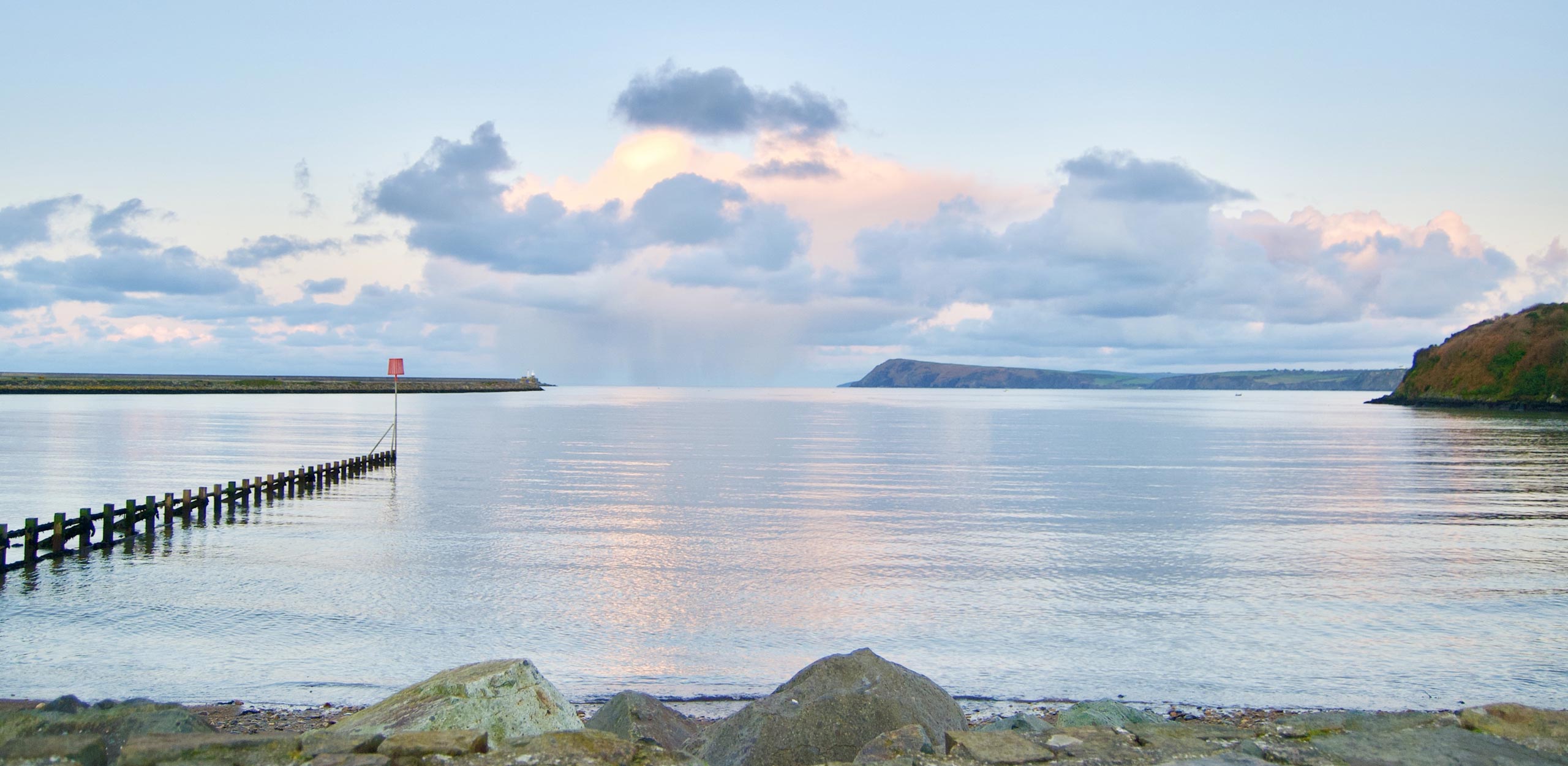 Evening sun at Goodwick Beach in Pembrokeshire